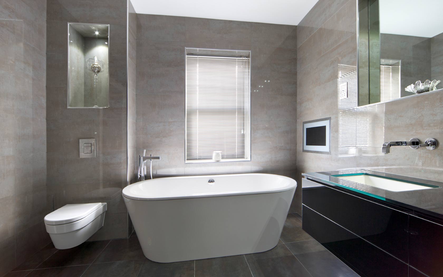 Planning a washroom: which tub models must be selected?