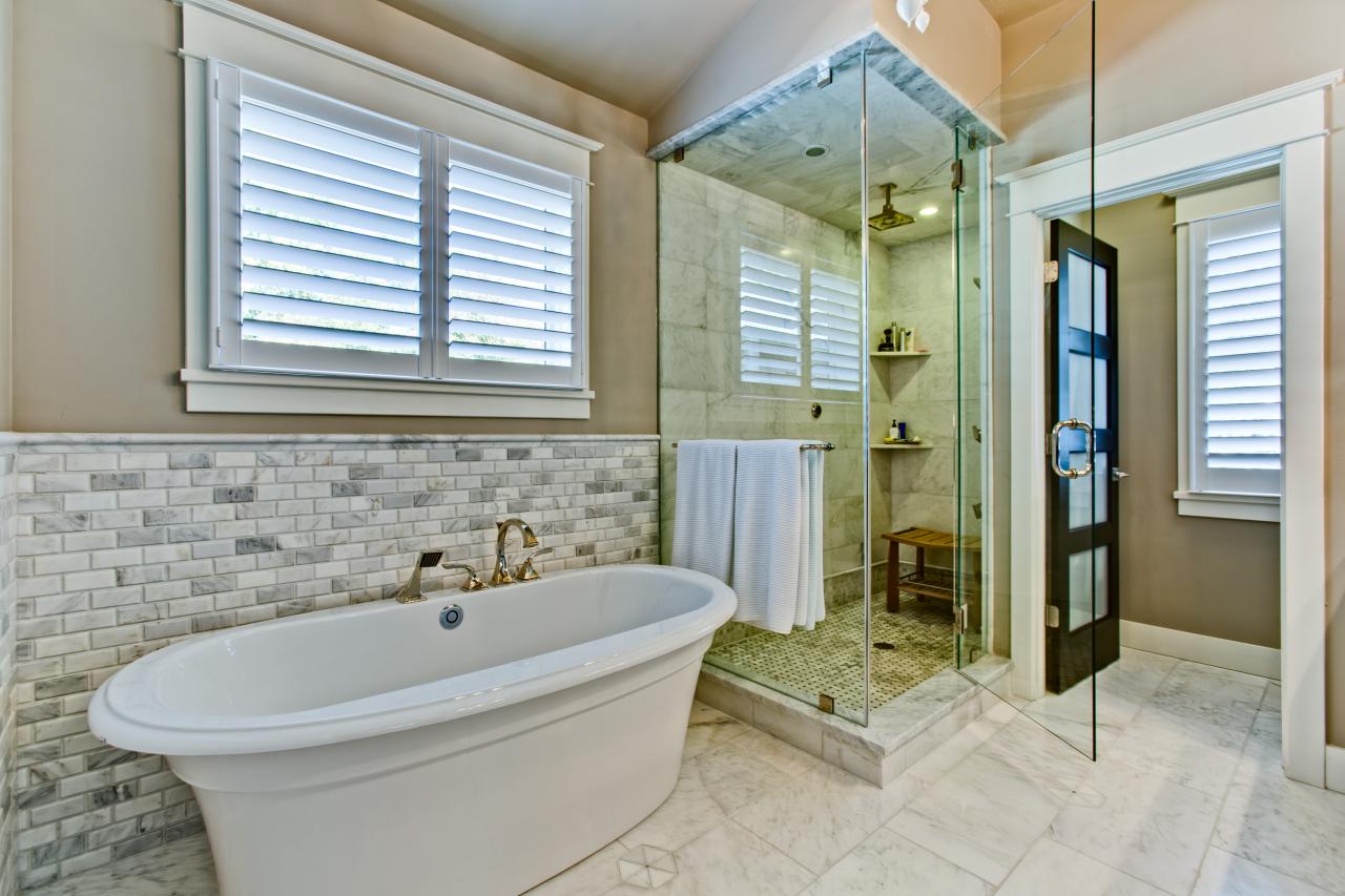 Two important recommendations to be taken into account while planning bathtub renovation