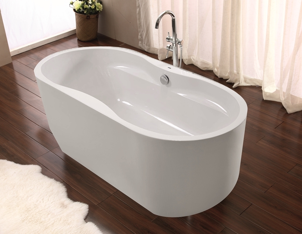 Are acrylic bathtubs low-qualitative? What is the serving term of those models?