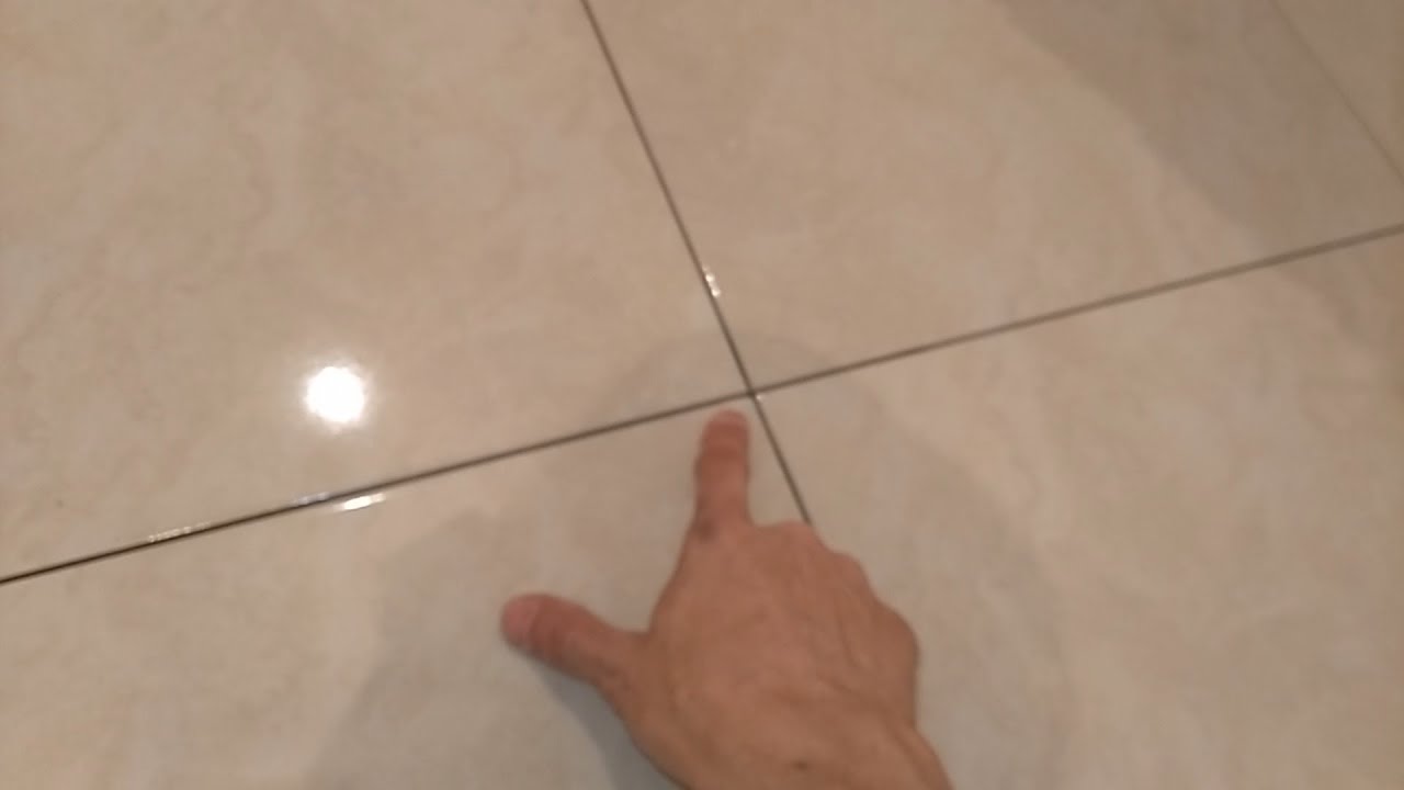 Noticing defects on tile and tub surfaces: catastrophe or just small problem?