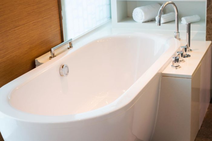 A tub is losing its attractiveness. What is the best way of a problem solving?