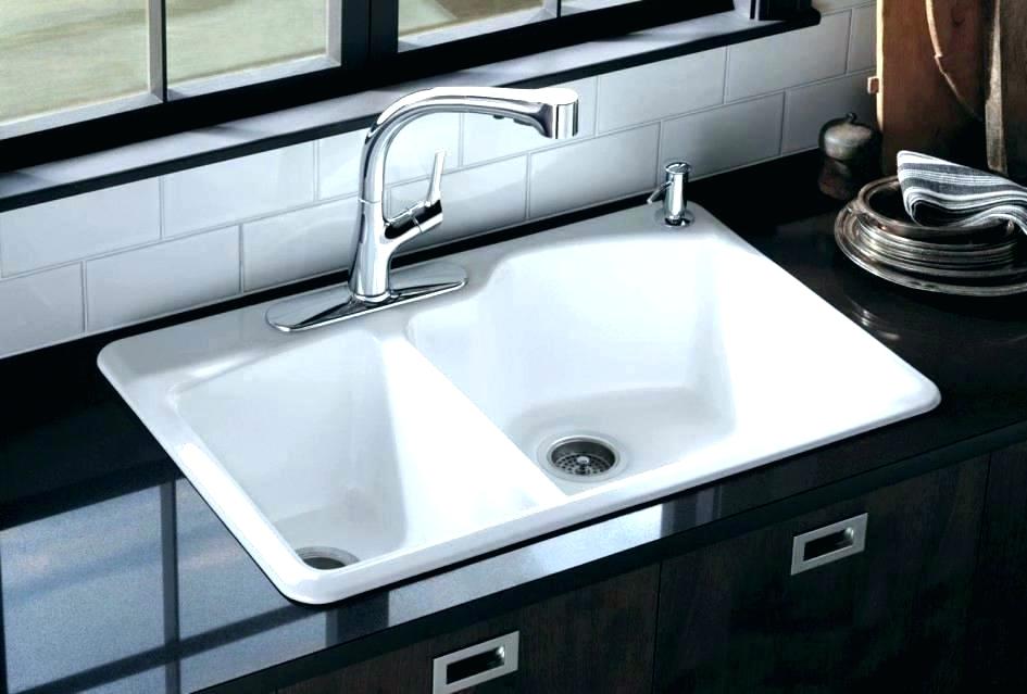 Benefits of Reglazing Kitchen Tile Surface: New Look by Minimal Price